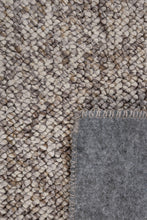 Load image into Gallery viewer, Chunky Stone Washable Compact Runner